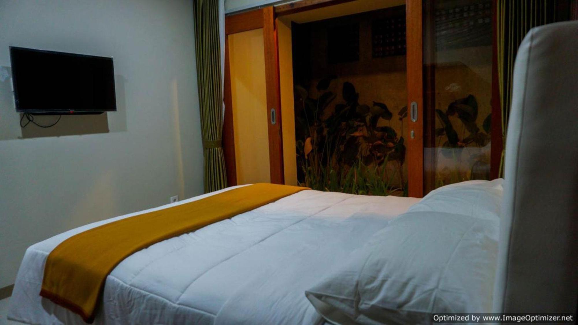 Hastina Hotel Lombok Mataram Zewnętrze zdjęcie